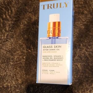 TRULY Glass Skin After Shave Oil - Blue and Gold Packaging